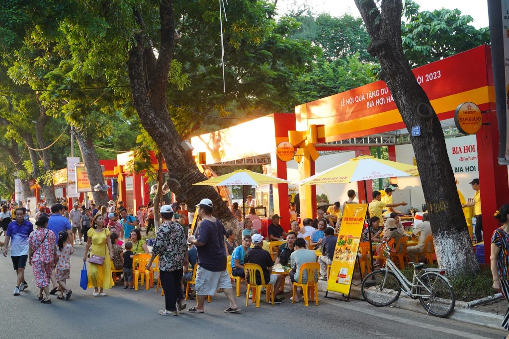 Nghiên cứu về Du khách Ẩm thực tại Hoa Kỳ 2 Phân tích Thị trường Ngách và Xu hướng Mới
